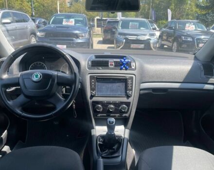 Серый Шкода Октавия, объемом двигателя 1.6 л и пробегом 187 тыс. км за 7800 $, фото 9 на Automoto.ua