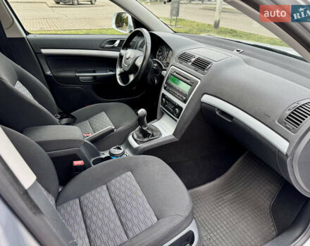 Сірий Шкода Октавія, об'ємом двигуна 1.6 л та пробігом 181 тис. км за 8799 $, фото 23 на Automoto.ua