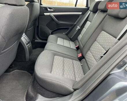 Сірий Шкода Октавія, об'ємом двигуна 1.4 л та пробігом 154 тис. км за 7600 $, фото 16 на Automoto.ua