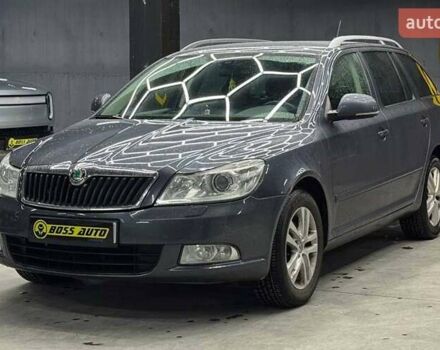 Серый Шкода Октавия, объемом двигателя 1.8 л и пробегом 276 тыс. км за 8800 $, фото 2 на Automoto.ua