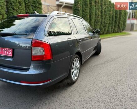 Серый Шкода Октавия, объемом двигателя 0 л и пробегом 177 тыс. км за 11850 $, фото 32 на Automoto.ua