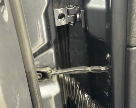 Серый Шкода Октавия, объемом двигателя 2 л и пробегом 217 тыс. км за 10750 $, фото 85 на Automoto.ua