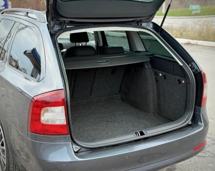 Сірий Шкода Октавія, об'ємом двигуна 1.6 л та пробігом 228 тис. км за 7900 $, фото 8 на Automoto.ua