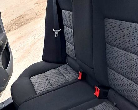 Серый Шкода Октавия, объемом двигателя 1.6 л и пробегом 160 тыс. км за 7800 $, фото 6 на Automoto.ua