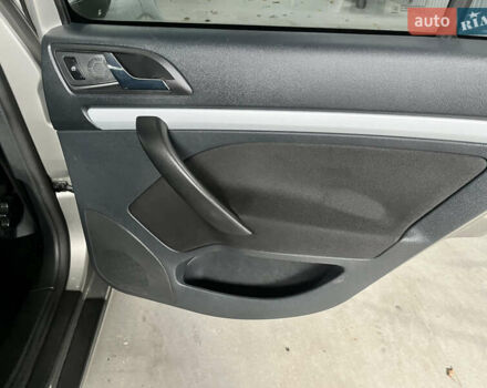 Сірий Шкода Октавія, об'ємом двигуна 1.6 л та пробігом 208 тис. км за 9150 $, фото 56 на Automoto.ua