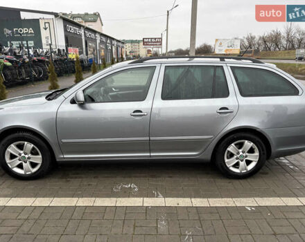 Серый Шкода Октавия, объемом двигателя 1.2 л и пробегом 260 тыс. км за 7050 $, фото 3 на Automoto.ua