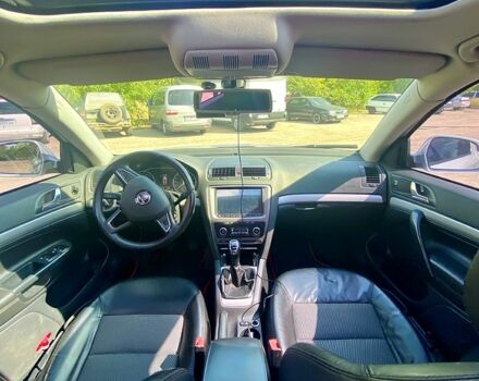 Сірий Шкода Октавія, об'ємом двигуна 1.8 л та пробігом 233 тис. км за 6800 $, фото 7 на Automoto.ua