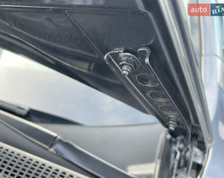 Серый Шкода Октавия, объемом двигателя 2 л и пробегом 211 тыс. км за 13200 $, фото 152 на Automoto.ua