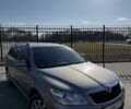 Серый Шкода Октавия, объемом двигателя 1.6 л и пробегом 248 тыс. км за 8300 $, фото 1 на Automoto.ua
