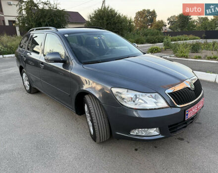 Серый Шкода Октавия, объемом двигателя 1.6 л и пробегом 147 тыс. км за 9000 $, фото 1 на Automoto.ua