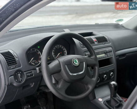 Серый Шкода Октавия, объемом двигателя 1.4 л и пробегом 230 тыс. км за 7000 $, фото 20 на Automoto.ua