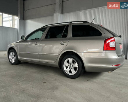 Сірий Шкода Октавія, об'ємом двигуна 1.6 л та пробігом 208 тис. км за 9150 $, фото 10 на Automoto.ua