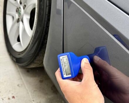 Серый Шкода Октавия, объемом двигателя 2 л и пробегом 217 тыс. км за 10750 $, фото 102 на Automoto.ua