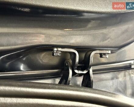 Серый Шкода Октавия, объемом двигателя 2 л и пробегом 217 тыс. км за 10750 $, фото 57 на Automoto.ua