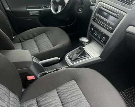 Сірий Шкода Октавія, об'ємом двигуна 2 л та пробігом 184 тис. км за 11300 $, фото 17 на Automoto.ua