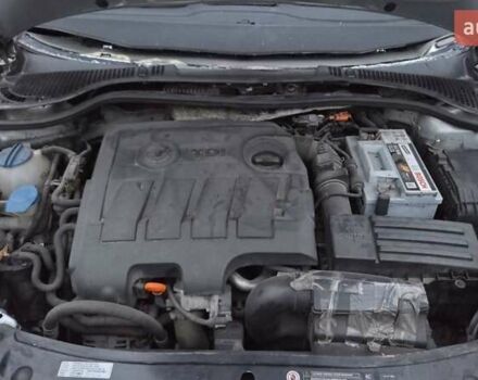 Серый Шкода Октавия, объемом двигателя 1.6 л и пробегом 261 тыс. км за 4000 $, фото 13 на Automoto.ua