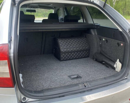 Сірий Шкода Октавія, об'ємом двигуна 1.6 л та пробігом 323 тис. км за 7850 $, фото 20 на Automoto.ua