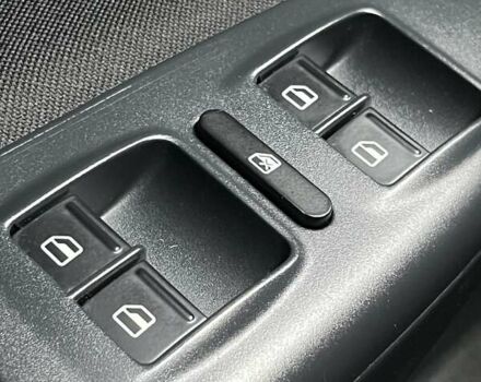 Серый Шкода Октавия, объемом двигателя 1.99 л и пробегом 234 тыс. км за 9800 $, фото 44 на Automoto.ua