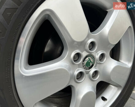 Серый Шкода Октавия, объемом двигателя 2 л и пробегом 211 тыс. км за 13200 $, фото 49 на Automoto.ua