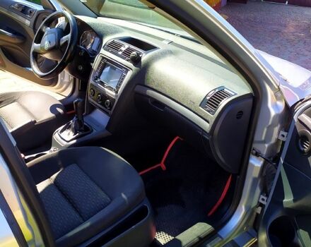 Сірий Шкода Октавія, об'ємом двигуна 1.6 л та пробігом 280 тис. км за 5999 $, фото 1 на Automoto.ua
