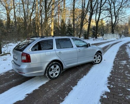 Сірий Шкода Октавія, об'ємом двигуна 2 л та пробігом 270 тис. км за 8800 $, фото 3 на Automoto.ua