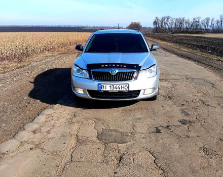 Сірий Шкода Октавія, об'ємом двигуна 1.6 л та пробігом 320 тис. км за 8200 $, фото 1 на Automoto.ua