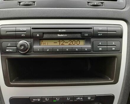 Серый Шкода Октавия, объемом двигателя 1.4 л и пробегом 215 тыс. км за 7900 $, фото 9 на Automoto.ua