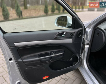 Сірий Шкода Октавія, об'ємом двигуна 1.4 л та пробігом 180 тис. км за 7299 $, фото 7 на Automoto.ua