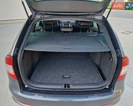 Серый Шкода Октавия, объемом двигателя 2 л и пробегом 217 тыс. км за 9500 $, фото 20 на Automoto.ua