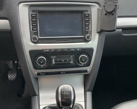 Сірий Шкода Октавія, об'ємом двигуна 1.97 л та пробігом 245 тис. км за 8999 $, фото 35 на Automoto.ua