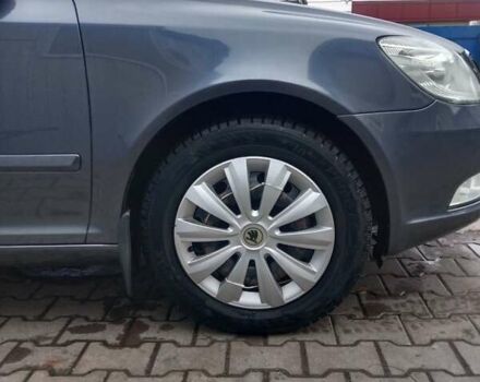 Сірий Шкода Октавія, об'ємом двигуна 1.6 л та пробігом 242 тис. км за 7750 $, фото 17 на Automoto.ua