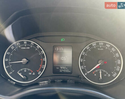 Серый Шкода Октавия, объемом двигателя 1.6 л и пробегом 374 тыс. км за 6600 $, фото 6 на Automoto.ua