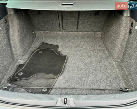 Сірий Шкода Октавія, об'ємом двигуна 1.6 л та пробігом 181 тис. км за 8799 $, фото 18 на Automoto.ua