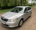 Шкода Октавія 2011 у Чернівцях на Automoto.ua Сірий Шкода Октавія, об'ємом двигуна 1.6 л та пробігом 301 тис. км за 4900 $, фото 1 на Automoto.ua
