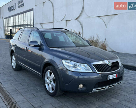 Серый Шкода Октавия, объемом двигателя 2 л и пробегом 211 тыс. км за 13200 $, фото 193 на Automoto.ua