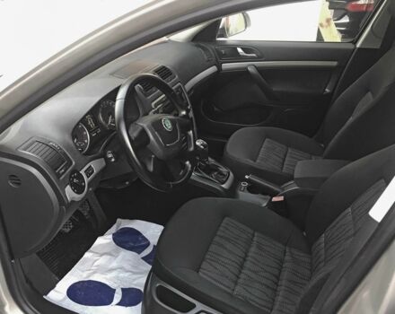 Серый Шкода Октавия, объемом двигателя 0 л и пробегом 187 тыс. км за 7850 $, фото 19 на Automoto.ua