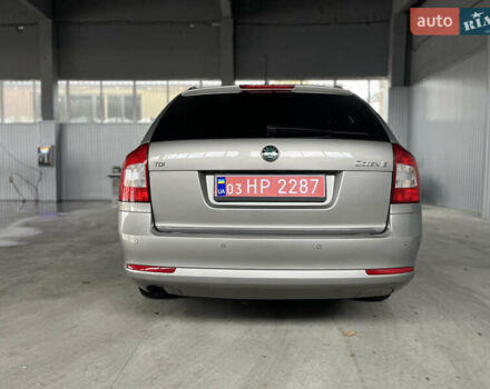Сірий Шкода Октавія, об'ємом двигуна 1.6 л та пробігом 208 тис. км за 9150 $, фото 2 на Automoto.ua