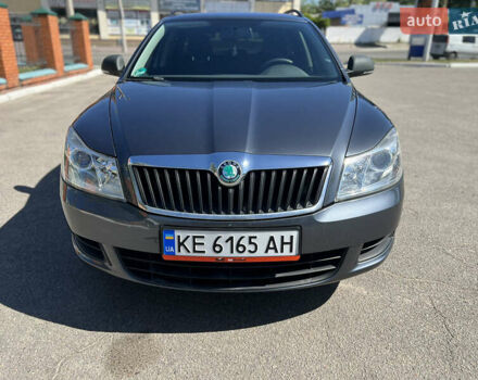 Серый Шкода Октавия, объемом двигателя 1.39 л и пробегом 158 тыс. км за 8200 $, фото 2 на Automoto.ua