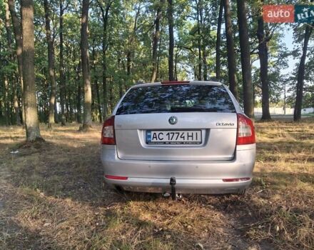 Серый Шкода Октавия, объемом двигателя 1.6 л и пробегом 216 тыс. км за 8200 $, фото 4 на Automoto.ua