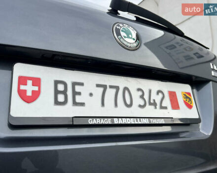 Серый Шкода Октавия, объемом двигателя 2 л и пробегом 211 тыс. км за 13200 $, фото 47 на Automoto.ua