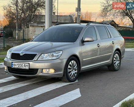 Сірий Шкода Октавія, об'ємом двигуна 1.39 л та пробігом 267 тис. км за 7400 $, фото 10 на Automoto.ua