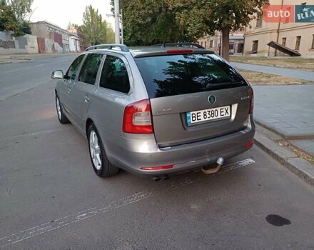 Серый Шкода Октавия, объемом двигателя 1.8 л и пробегом 261 тыс. км за 8800 $, фото 3 на Automoto.ua