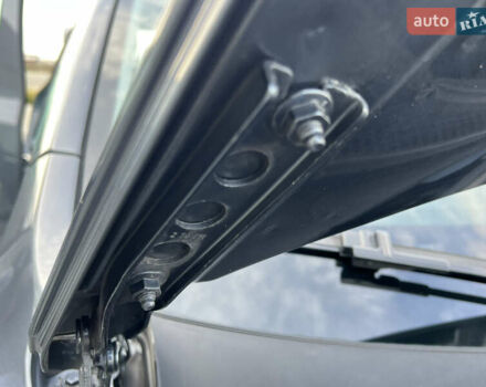 Серый Шкода Октавия, объемом двигателя 2 л и пробегом 211 тыс. км за 13200 $, фото 156 на Automoto.ua