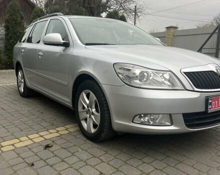 Сірий Шкода Октавія, об'ємом двигуна 2 л та пробігом 184 тис. км за 11300 $, фото 2 на Automoto.ua