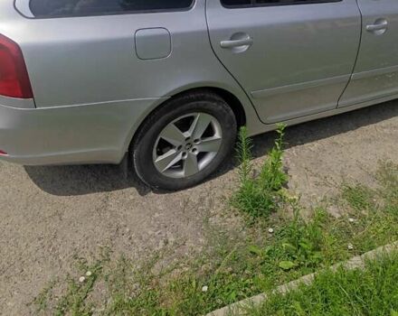 Серый Шкода Октавия, объемом двигателя 1.97 л и пробегом 251 тыс. км за 9500 $, фото 12 на Automoto.ua