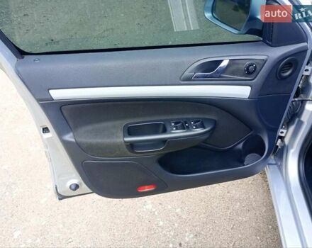 Серый Шкода Октавия, объемом двигателя 1.6 л и пробегом 269 тыс. км за 8600 $, фото 13 на Automoto.ua