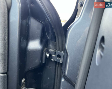 Серый Шкода Октавия, объемом двигателя 2 л и пробегом 211 тыс. км за 13200 $, фото 141 на Automoto.ua