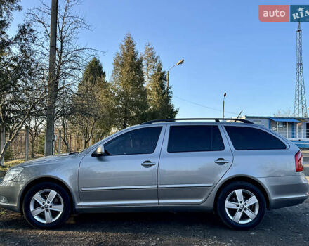 Сірий Шкода Октавія, об'ємом двигуна 2 л та пробігом 276 тис. км за 8899 $, фото 39 на Automoto.ua