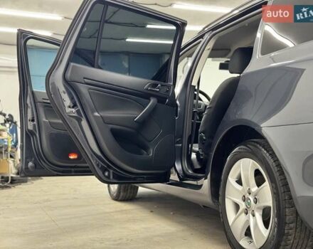 Серый Шкода Октавия, объемом двигателя 2 л и пробегом 217 тыс. км за 10750 $, фото 61 на Automoto.ua