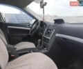 Серый Шкода Октавия, объемом двигателя 1.6 л и пробегом 330 тыс. км за 7800 $, фото 1 на Automoto.ua